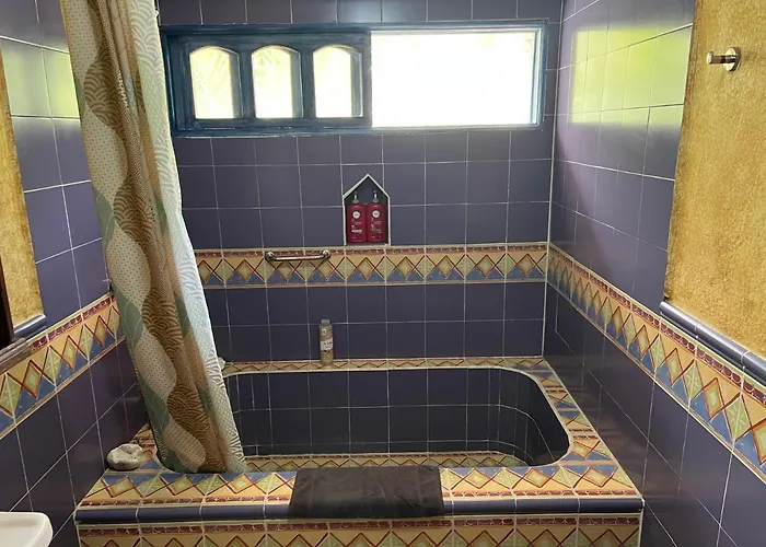 Hacienda Boutique B&b&spa Solo Adultos 4*